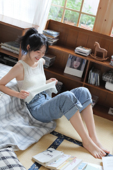 法国《酒店服务生》